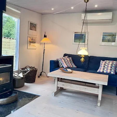 Holiday home Lxi Knebel