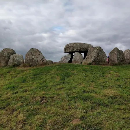 6 Person In Knebel-by Traum * Knebel